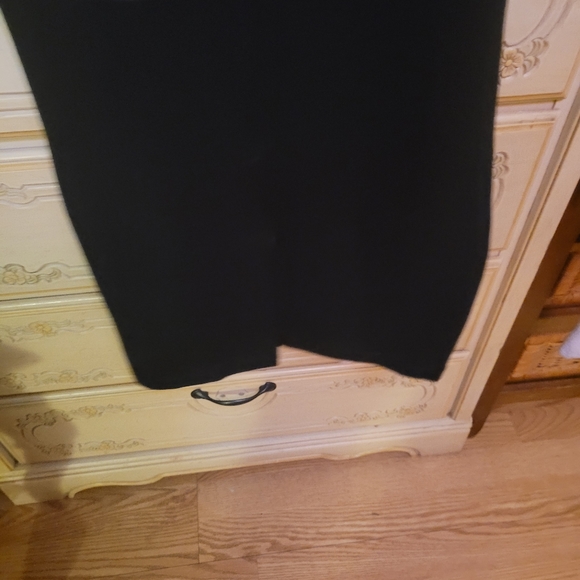 Dress - Picture 5 of 5